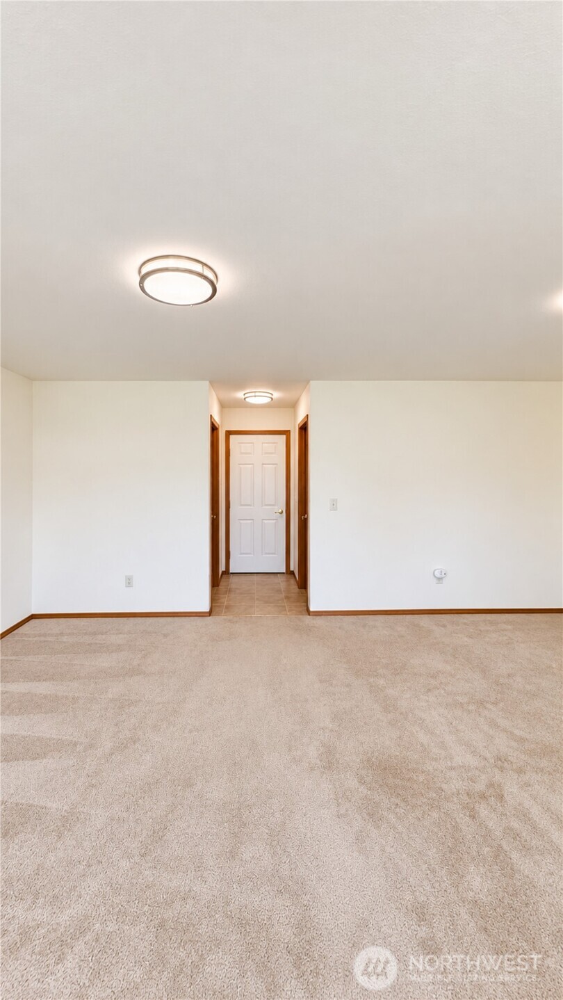 1705 Guernsey Street Property Photo 21