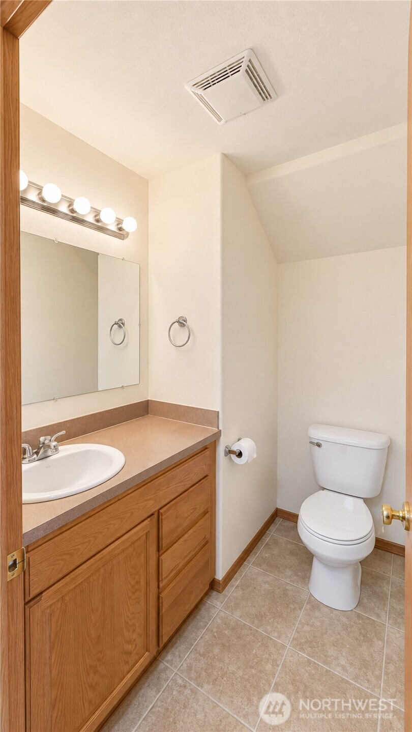 1705 Guernsey Street Property Photo 22