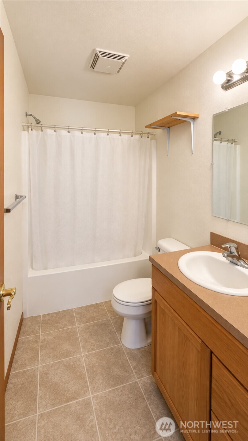 1705 Guernsey Street Property Photo 26