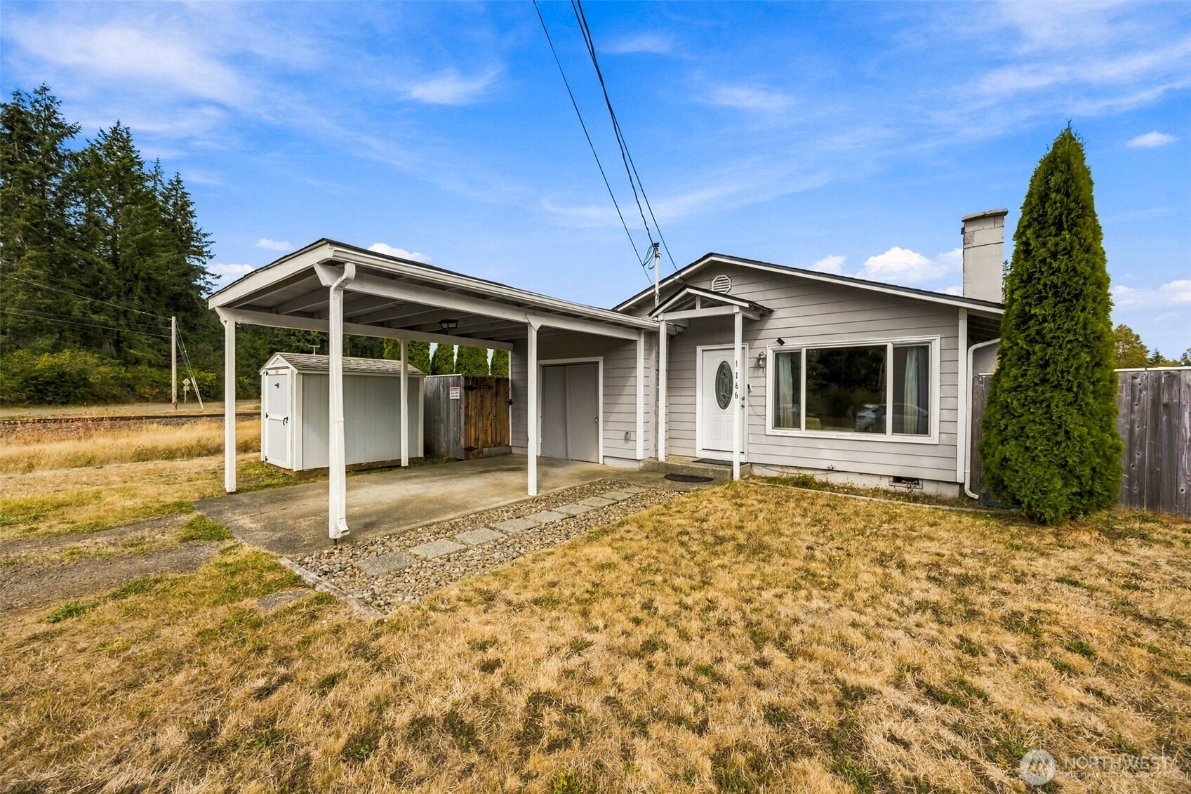 1166 N Summit Road Property Photo 1