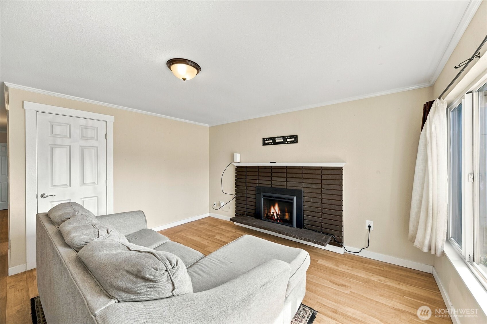 1166 N Summit Road Property Photo 7