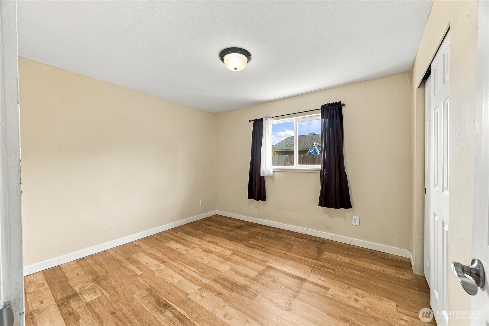 1166 N Summit Road Property Photo 13