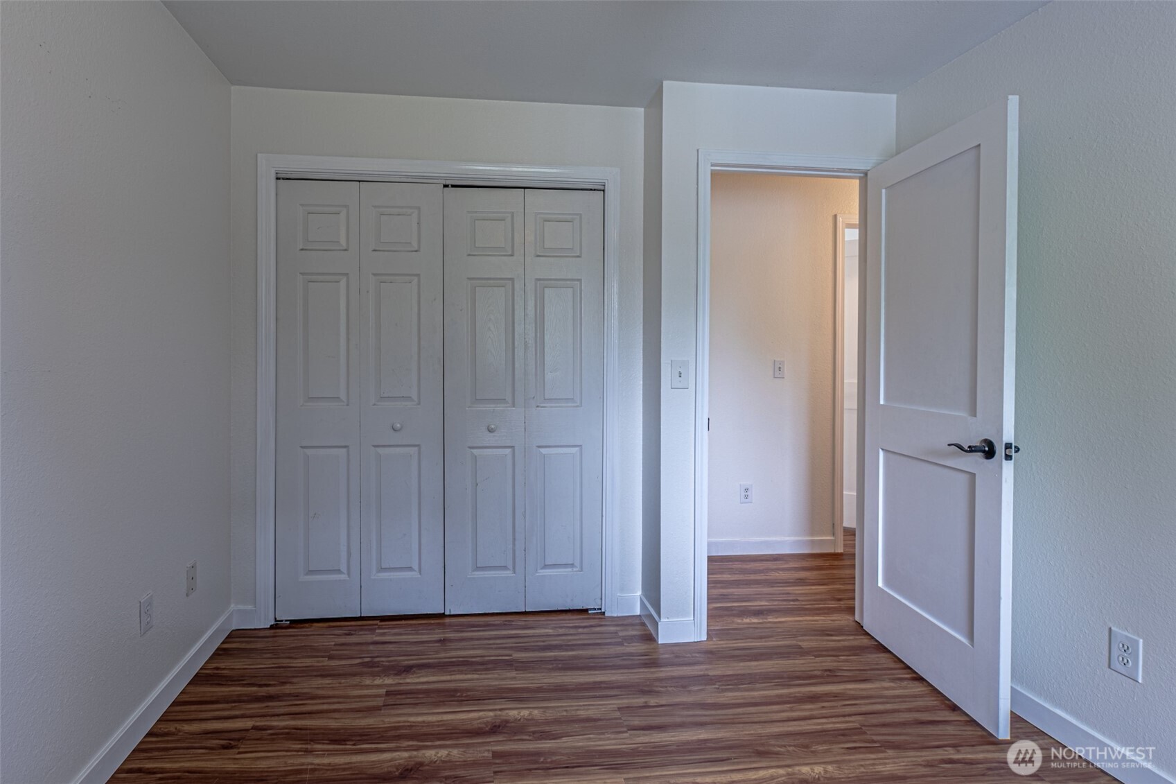 2704 180th Avenue Property Photo 15