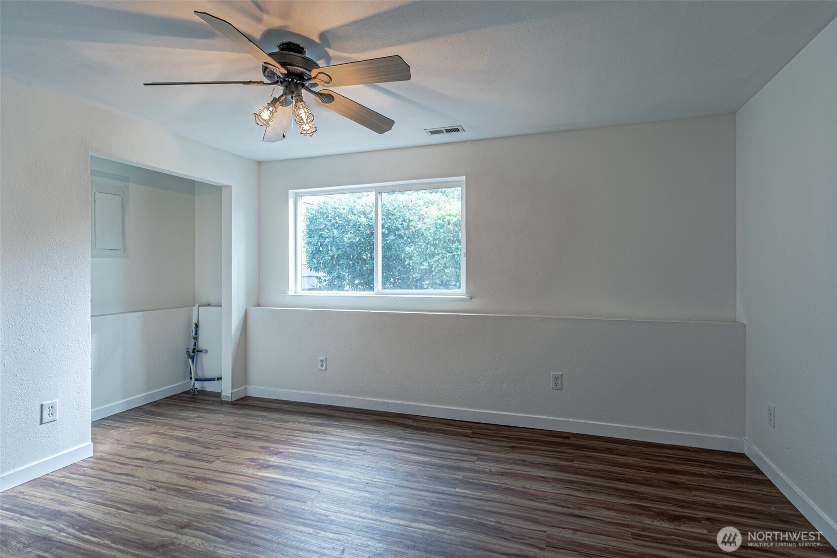 2704 180th Avenue Property Photo 24