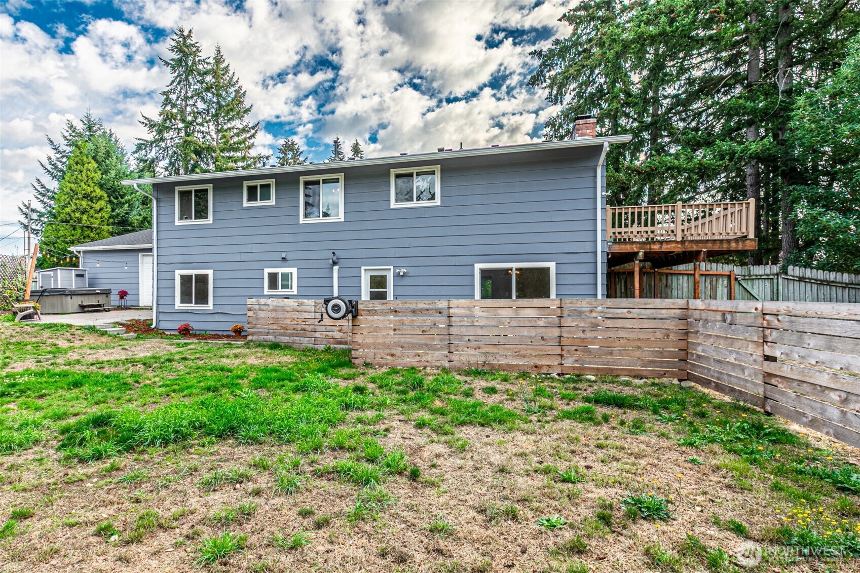 2704 180th Avenue Property Photo 30