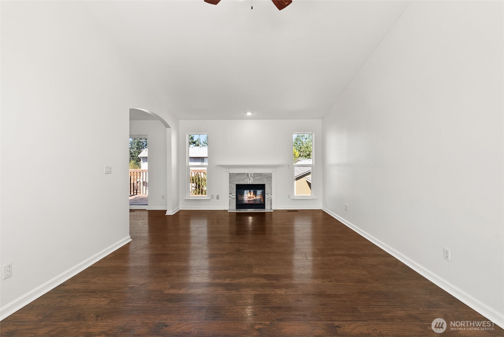 15204 Carter Loop Property Photo 5