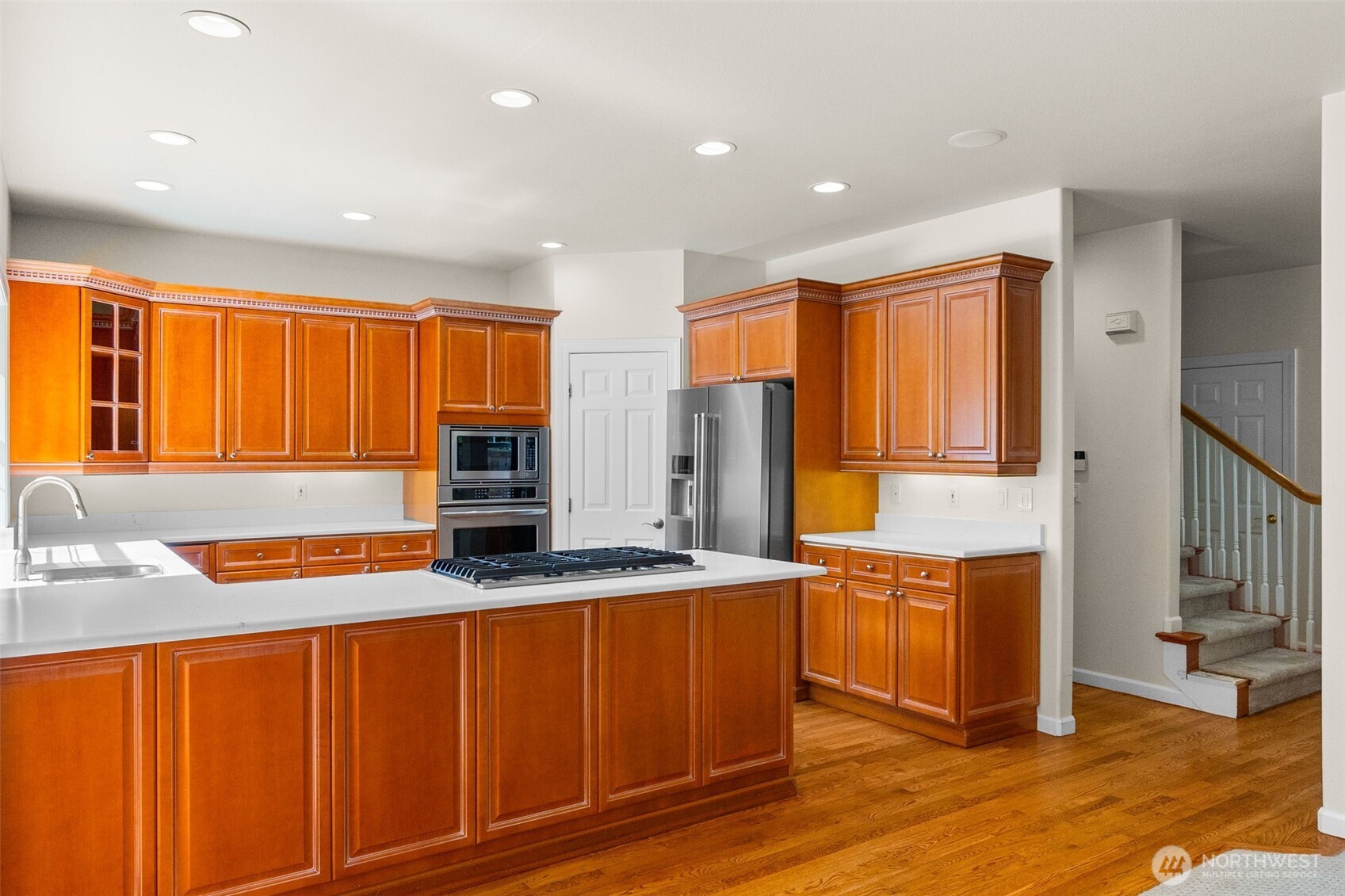 7502 53rd Street Ct Property Photo 8