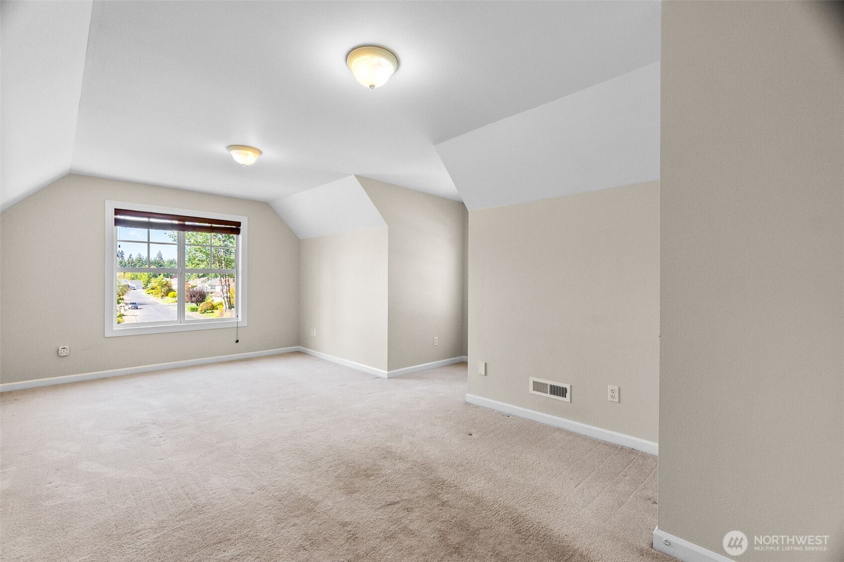 7502 53rd Street Ct Property Photo 16