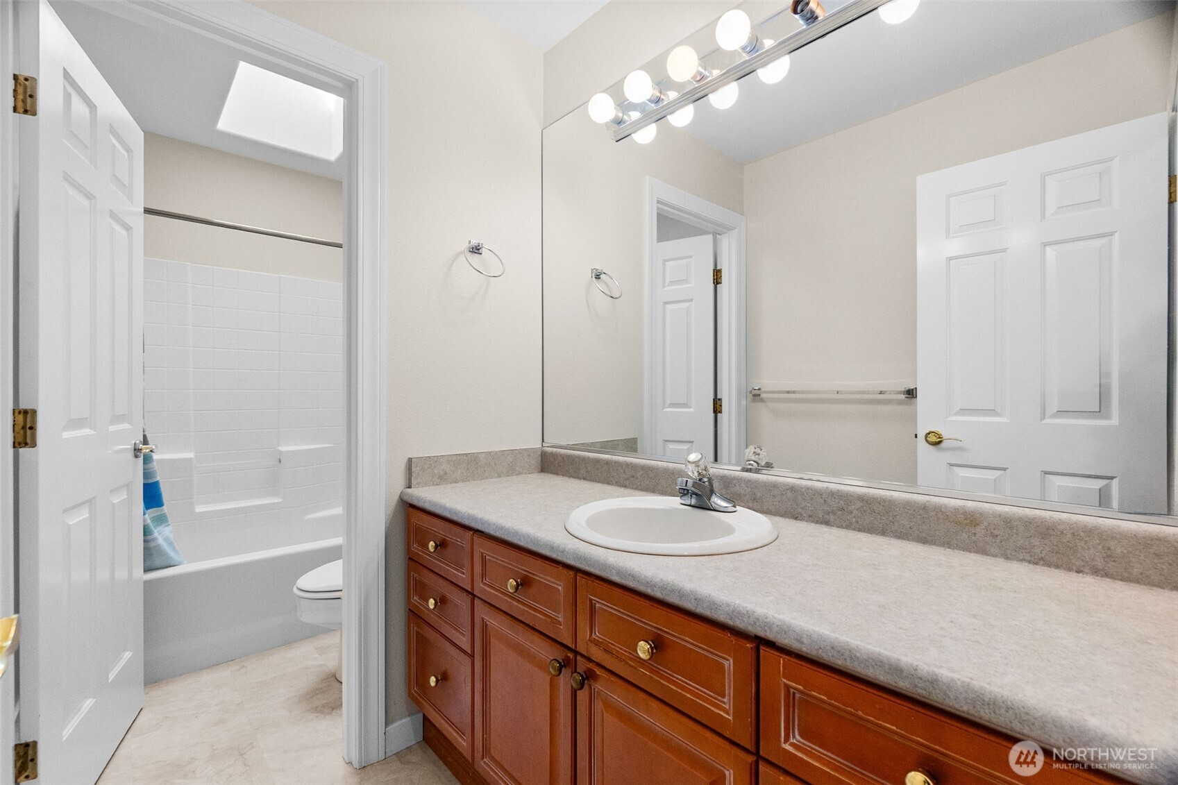 7502 53rd Street Ct Property Photo 22