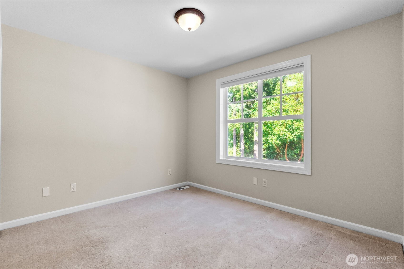 7502 53rd Street Ct Property Photo 23