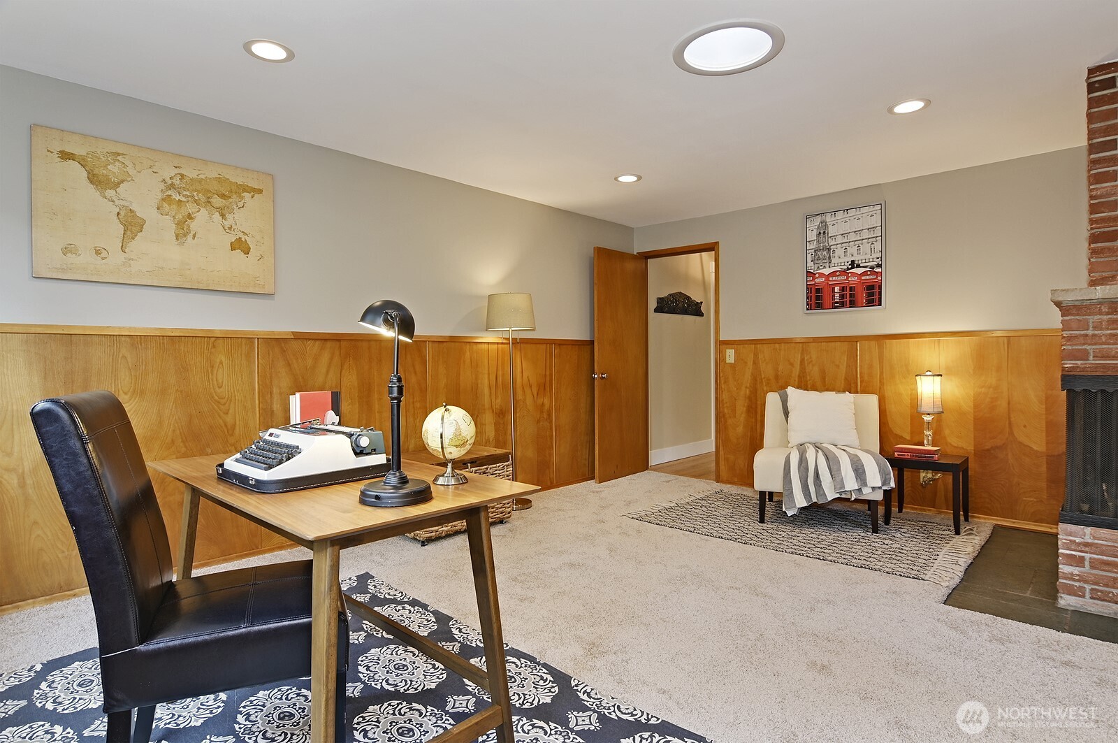 124 N 180th Street Property Photo 12