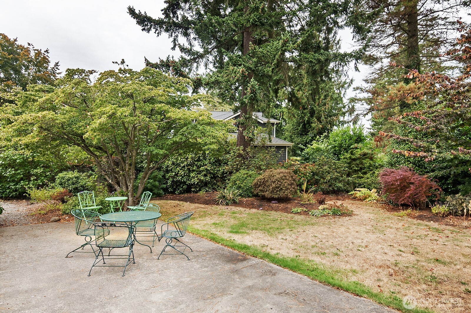 124 N 180th Street Property Photo 20