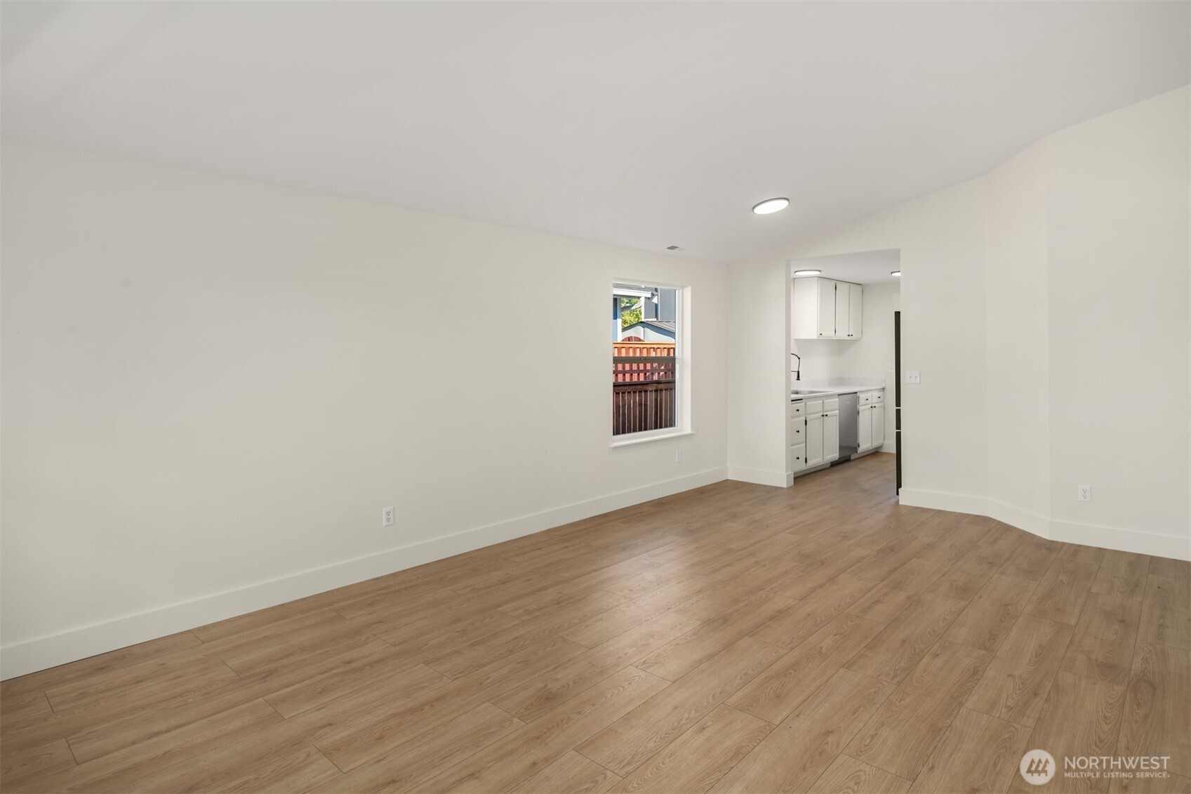 4315 150th Street Property Photo 6