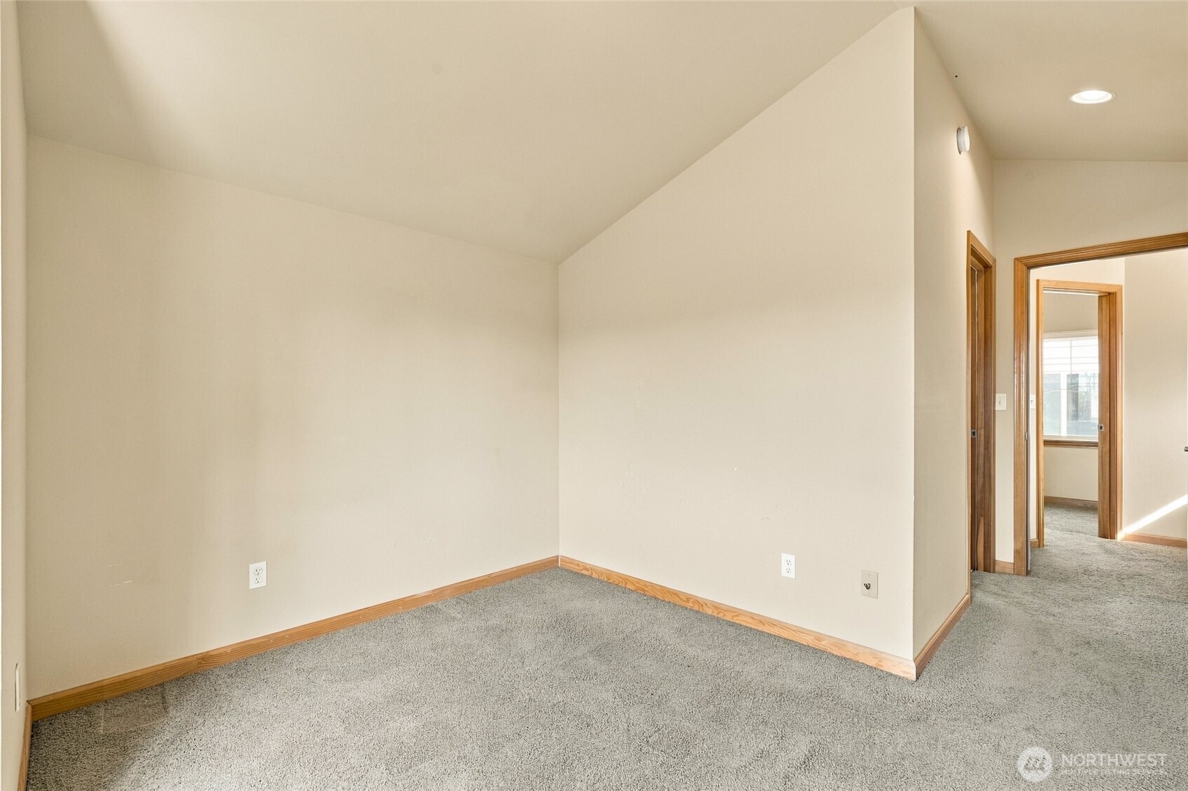 6211 7th Avenue Property Photo 17