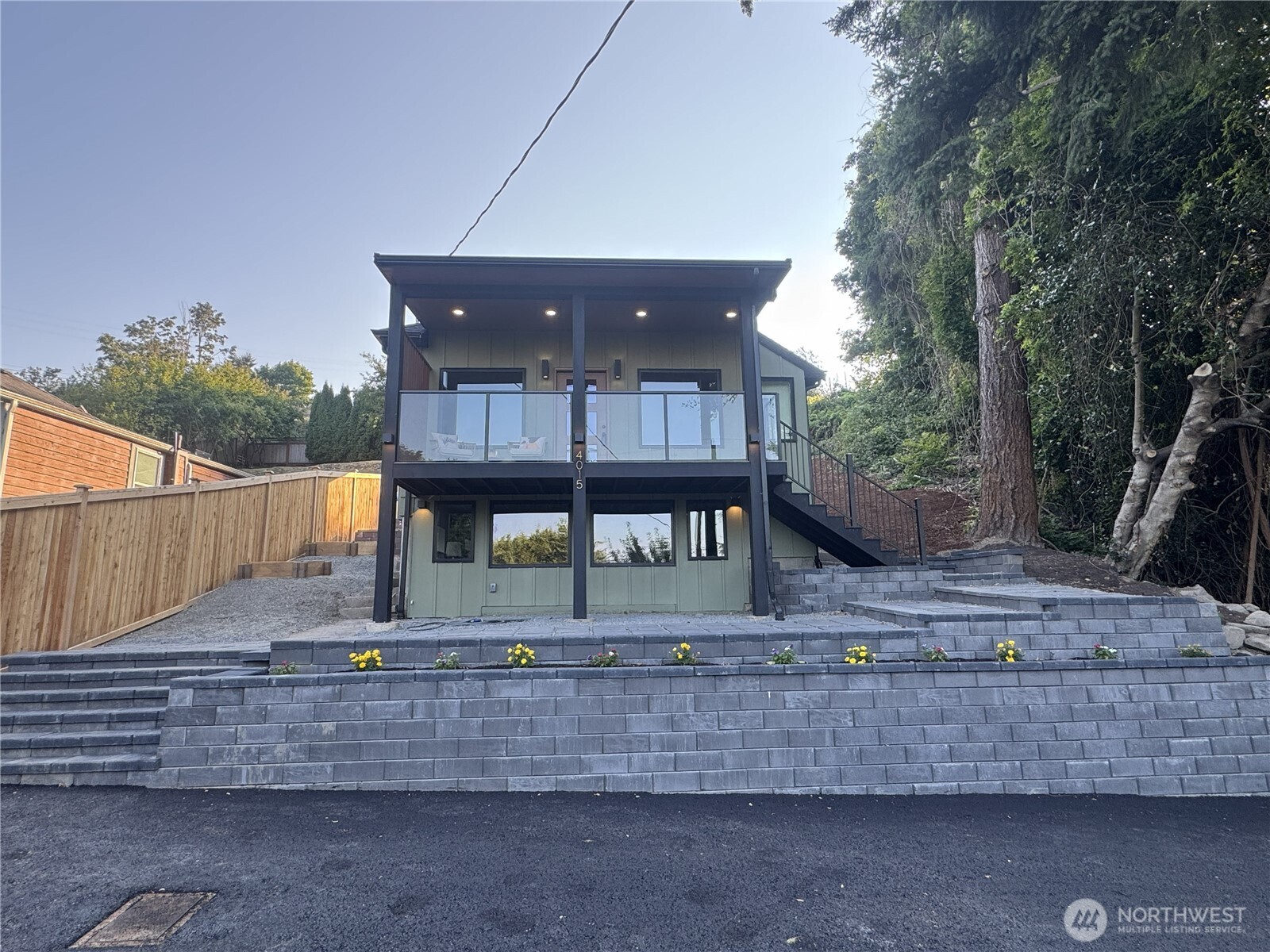 4015 Burton Place Property Photo 2