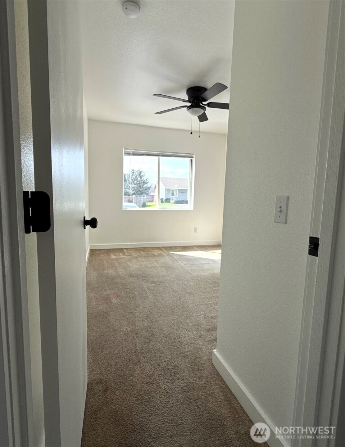 1906 N Yew Street Property Photo 22