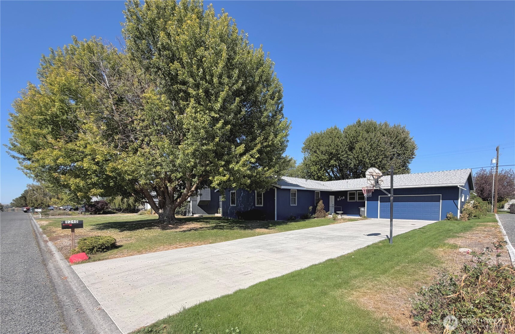 9348 Goodrich Road Property Photo 1