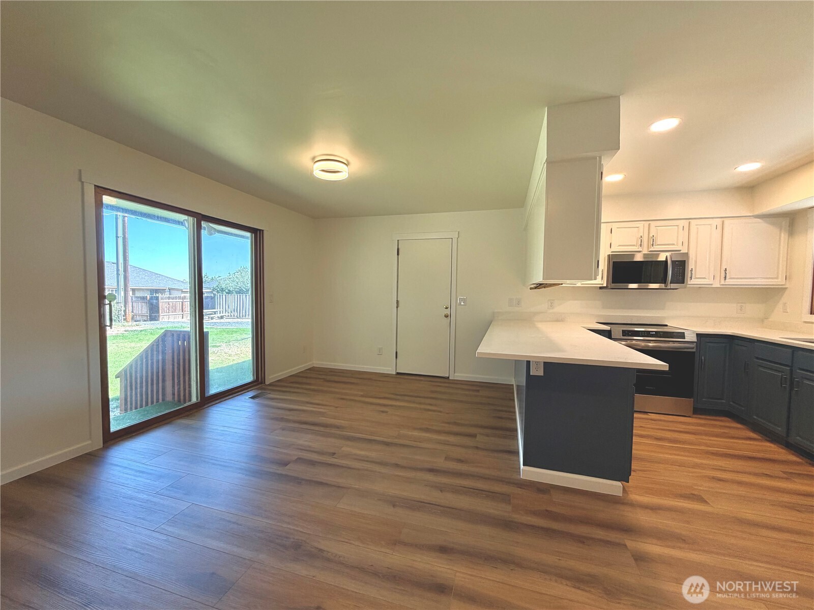 9348 Goodrich Road Property Photo 3