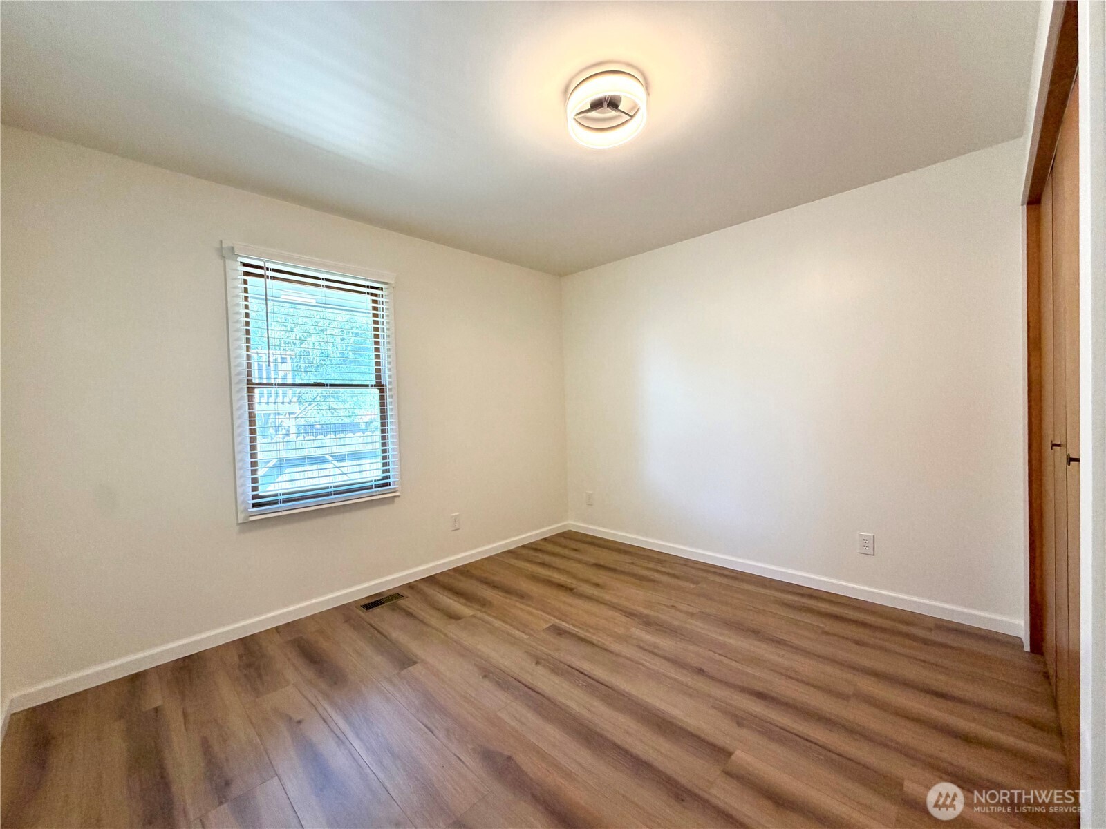 9348 Goodrich Road Property Photo 11