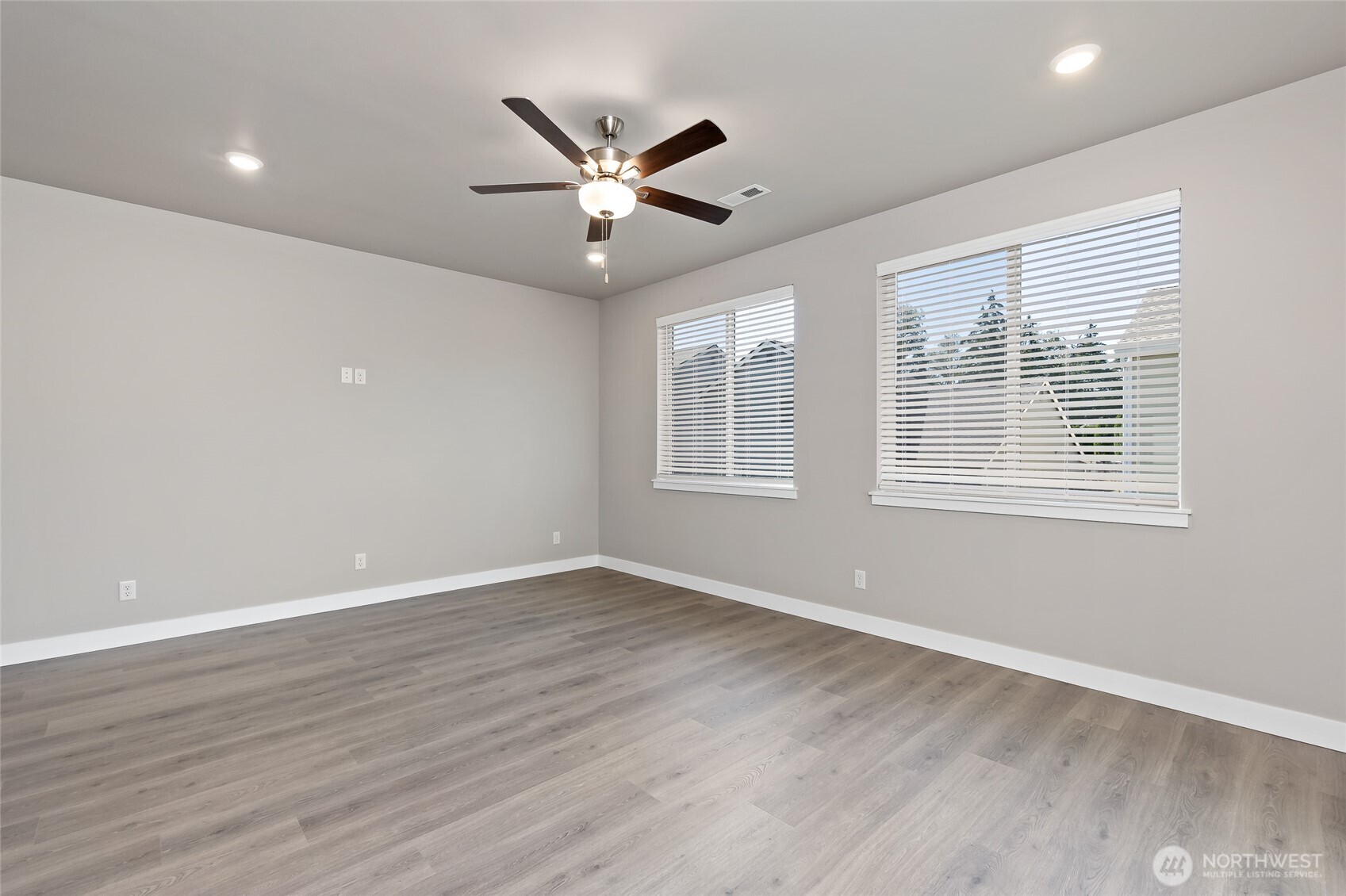 15124 87th Place Property Photo 27