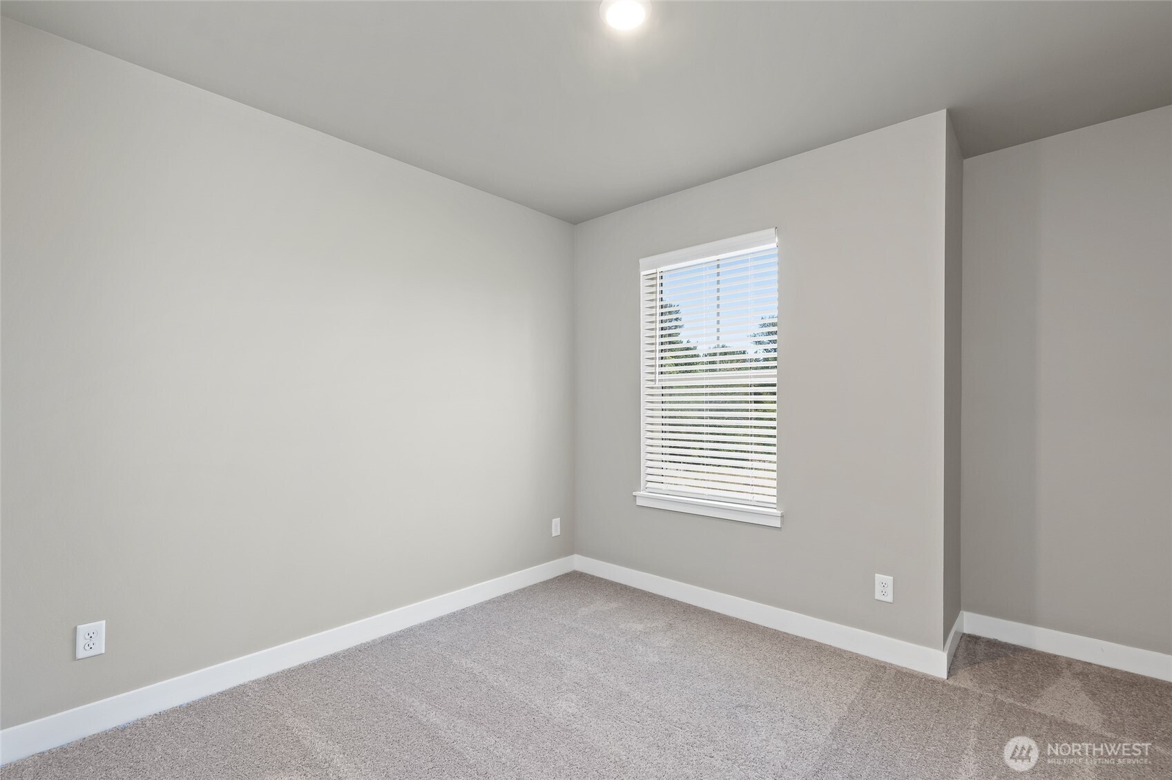 15124 87th Place Property Photo 33