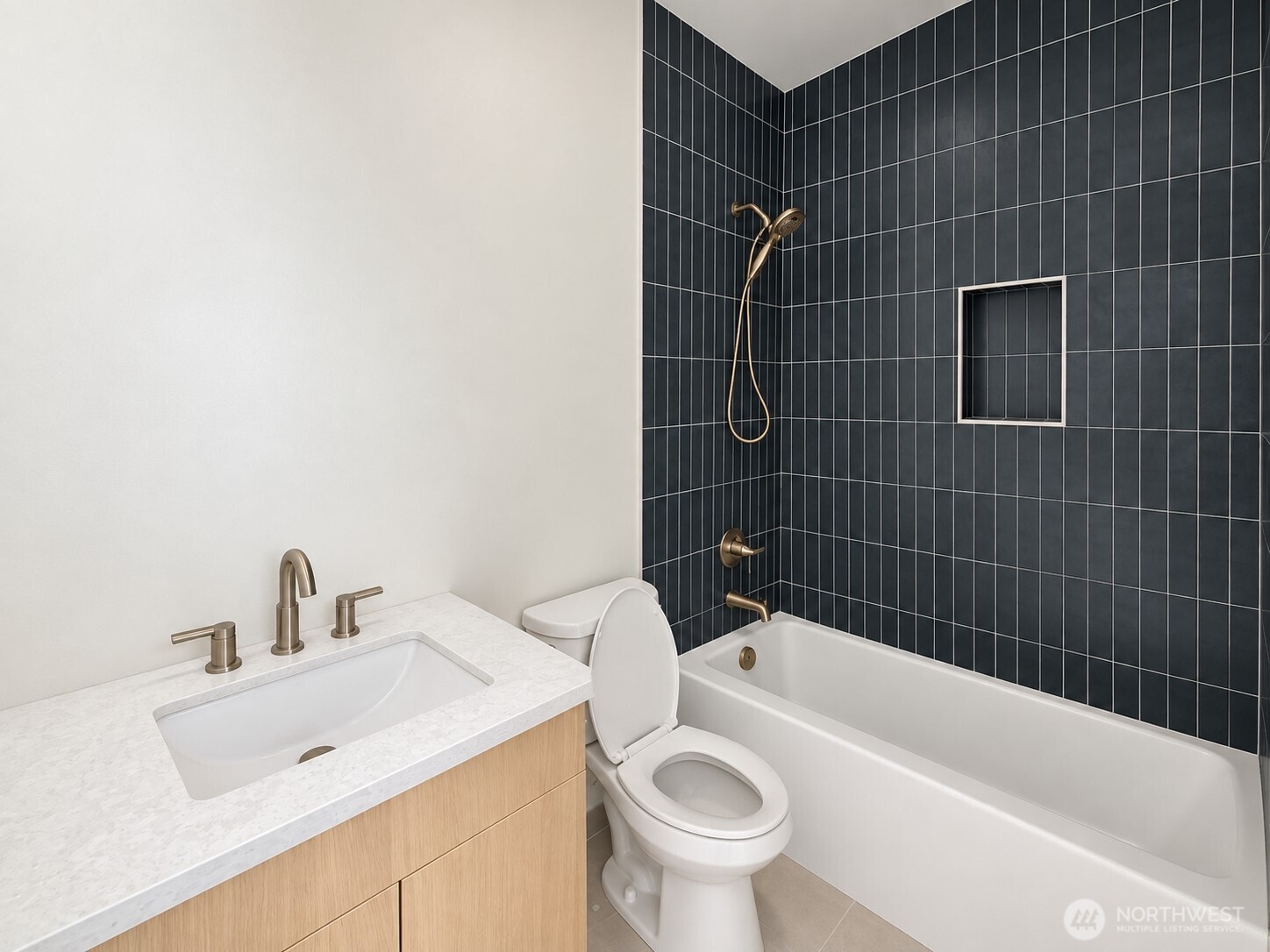 8316 28th Avenue Property Photo 14