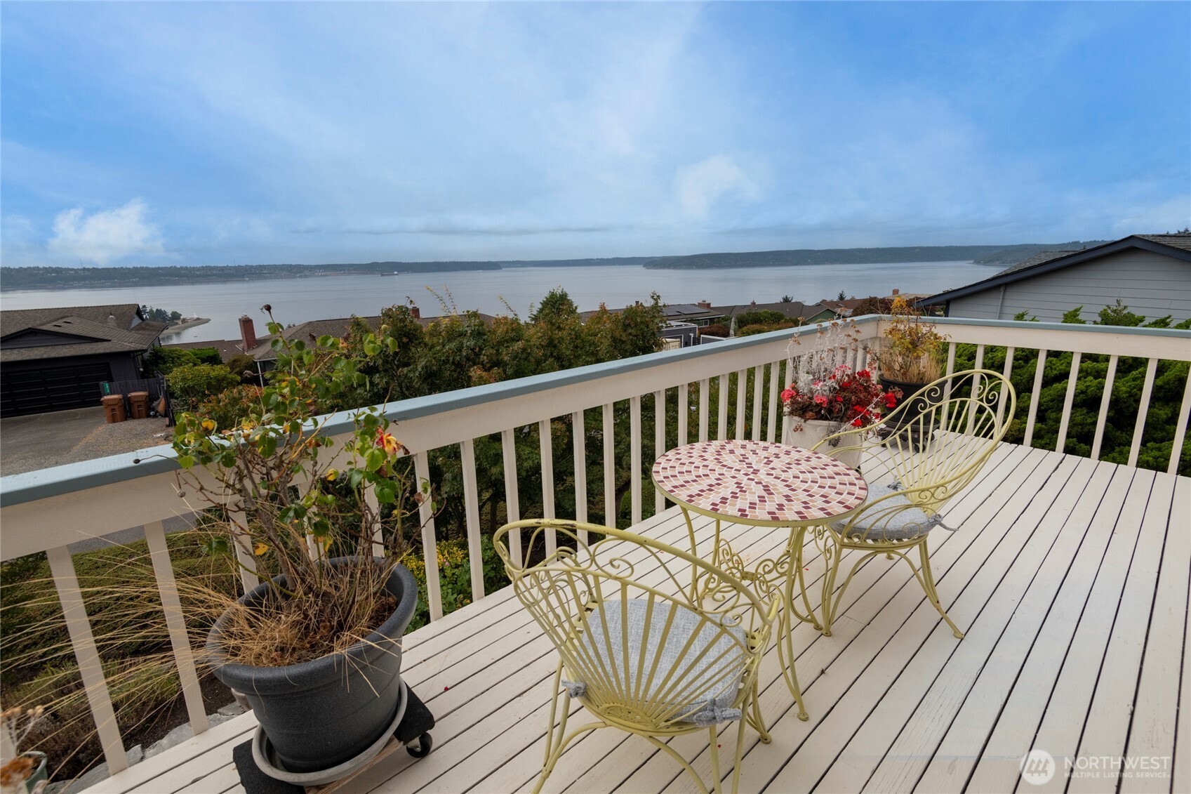 5815 Frances Avenue Property Photo 8