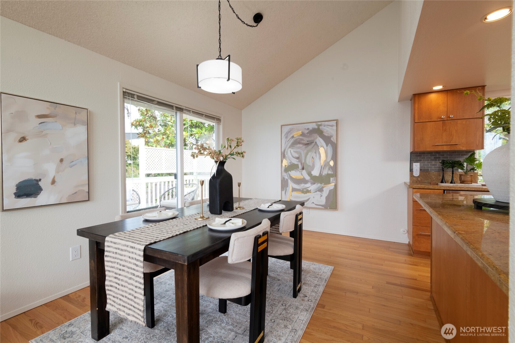 5815 Frances Avenue Property Photo 10