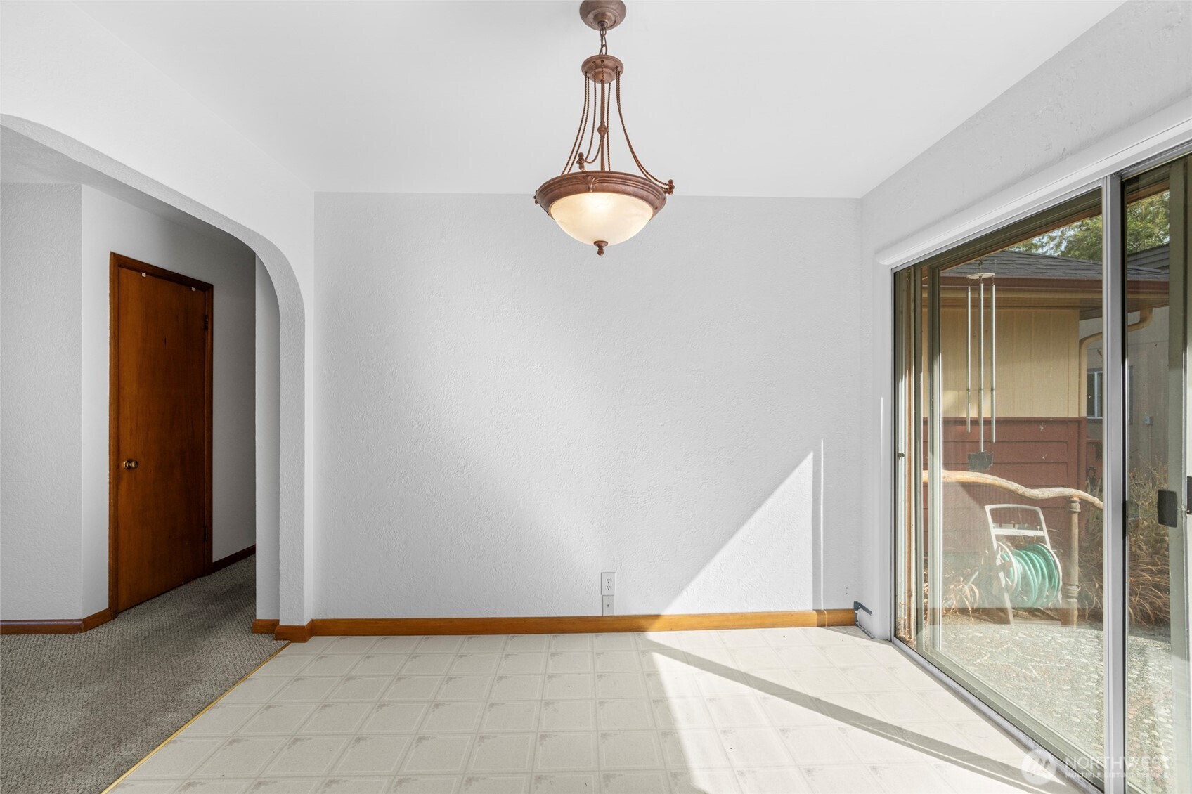 344 Se O'leary Street Property Photo 12