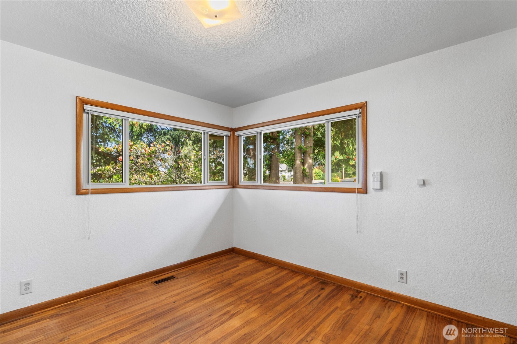 344 Se O'leary Street Property Photo 25