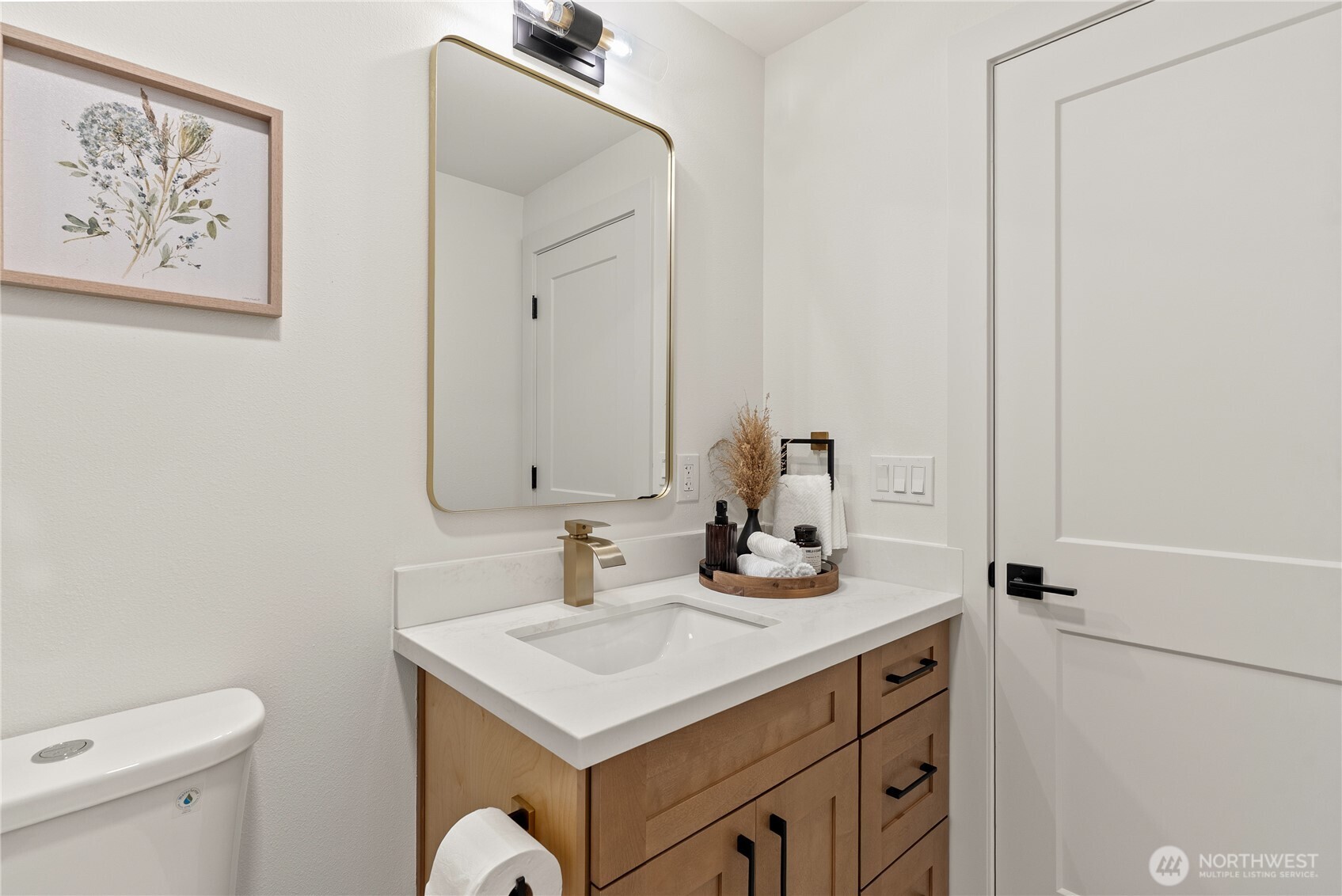 803 240th Street Property Photo 22