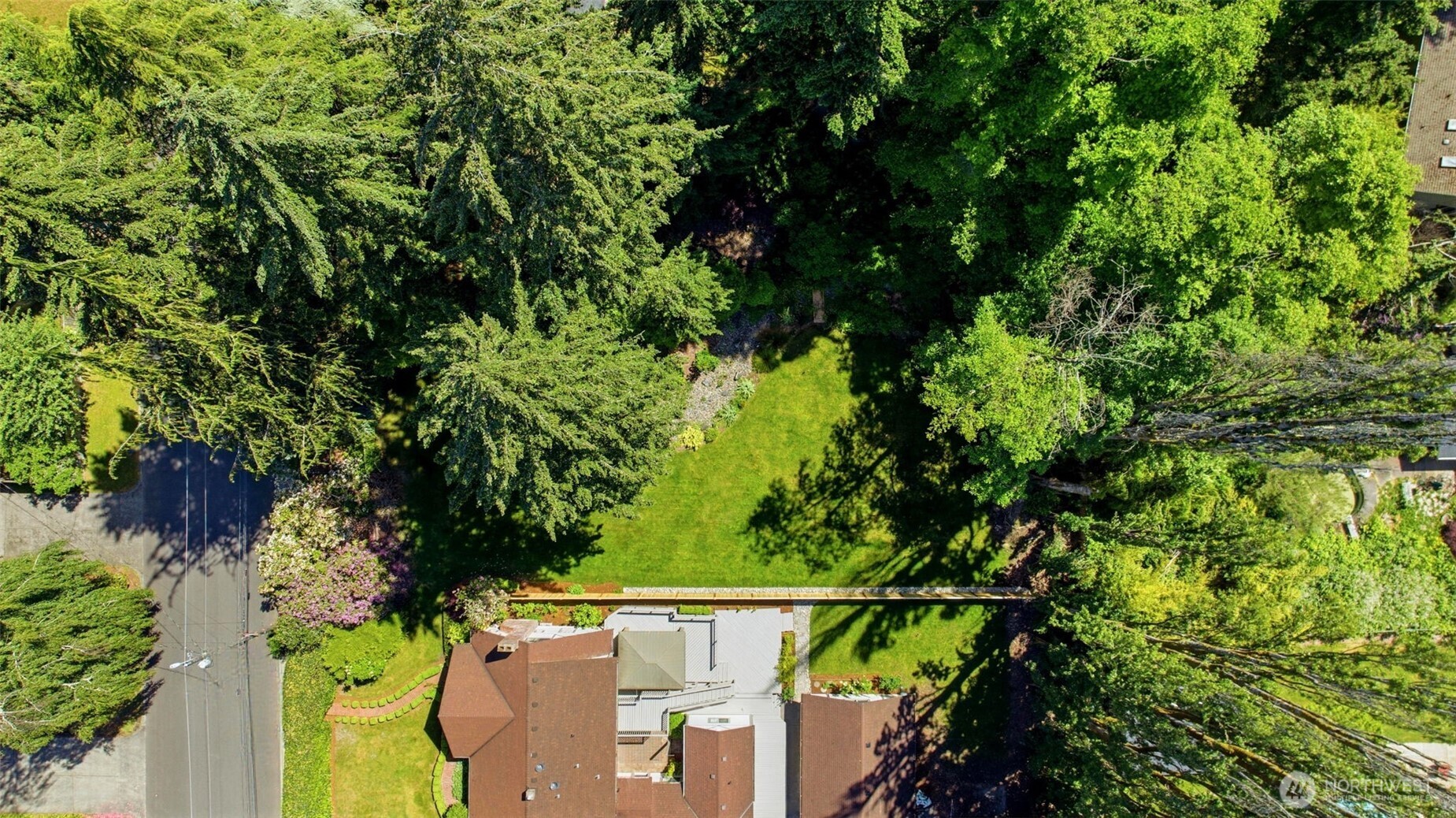 488 Ramsdell Street Property Photo 4