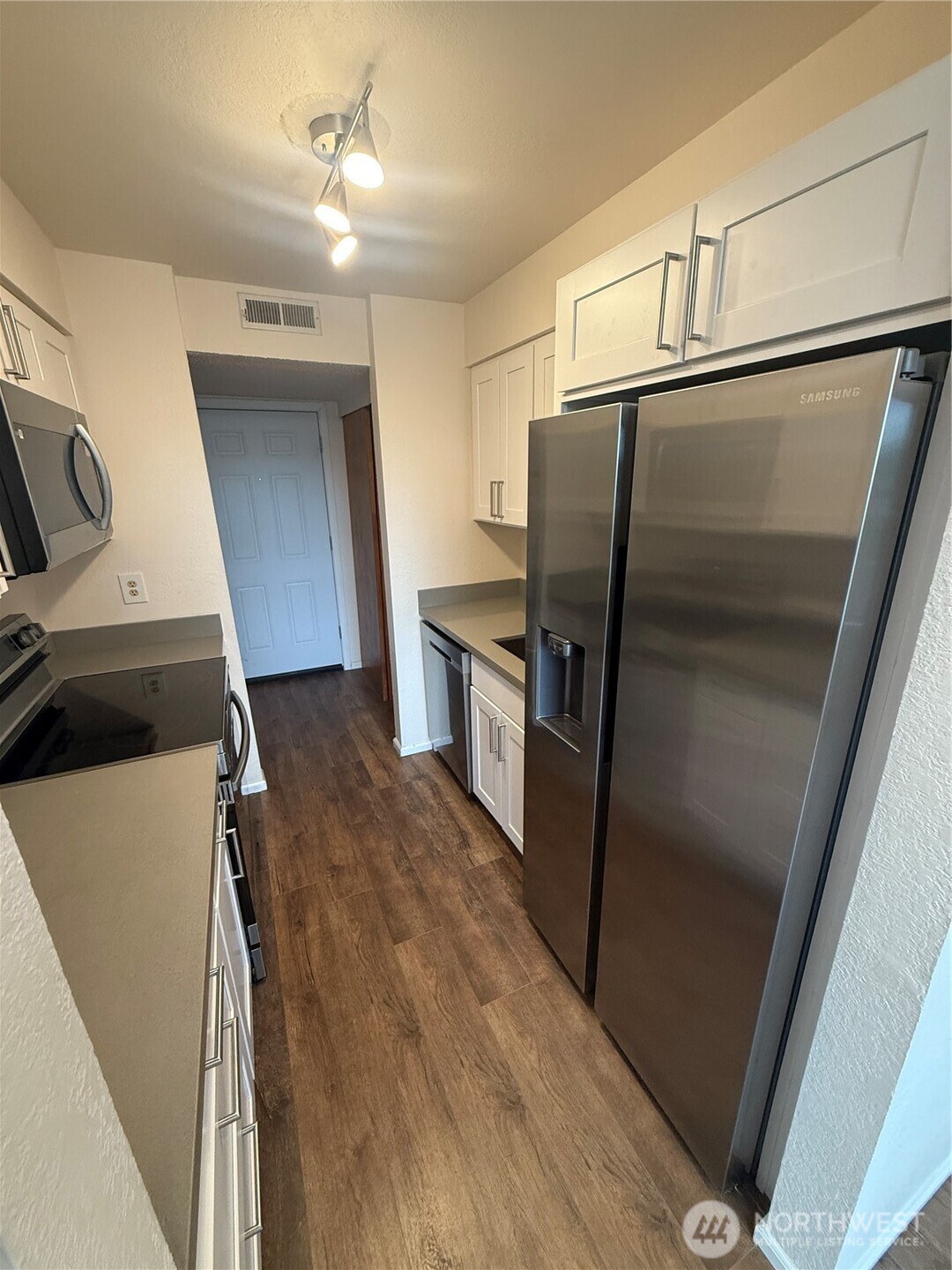 12525 Ne 145th Street F114 Property Photo 11