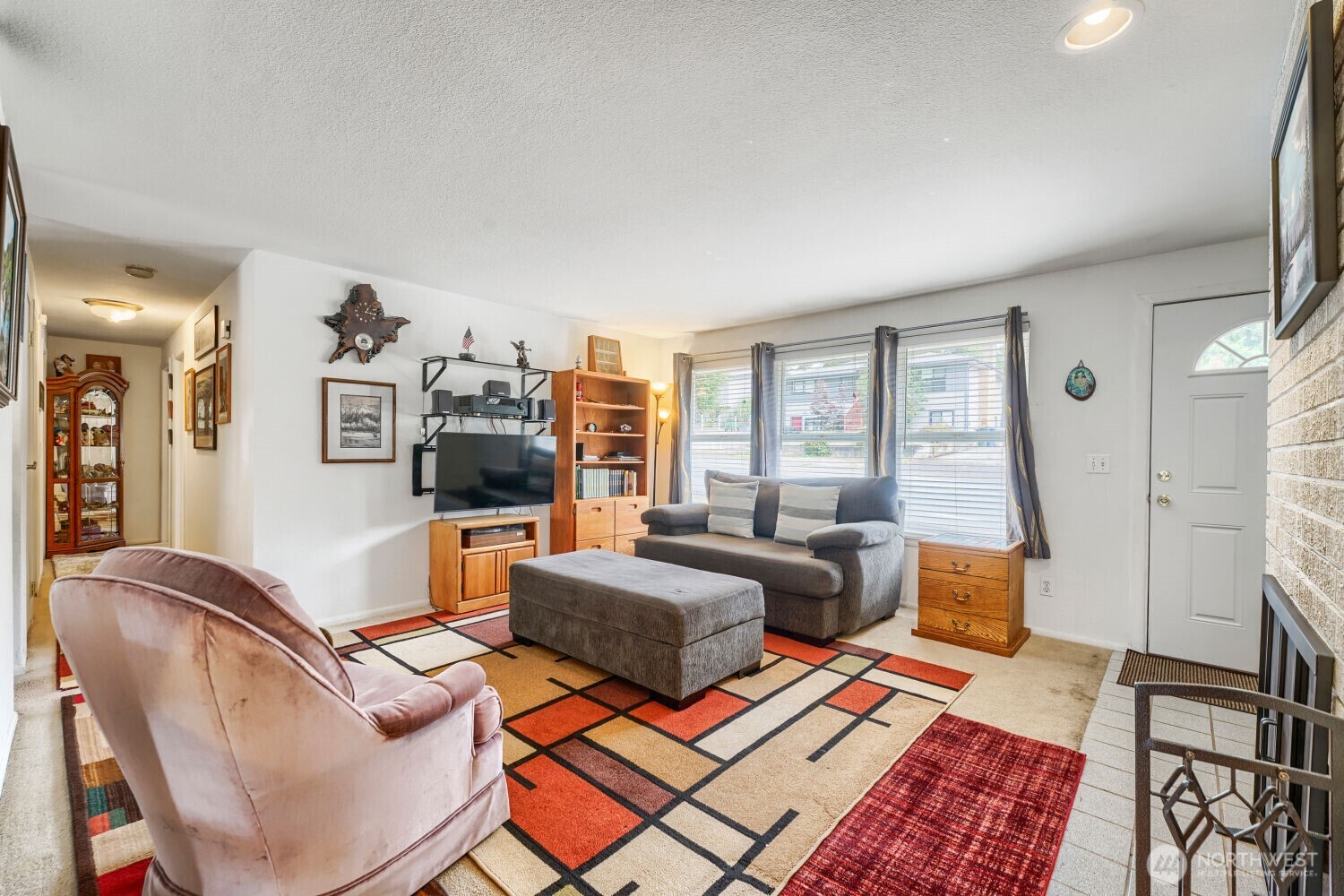 17415 128 Avenue Property Photo 3