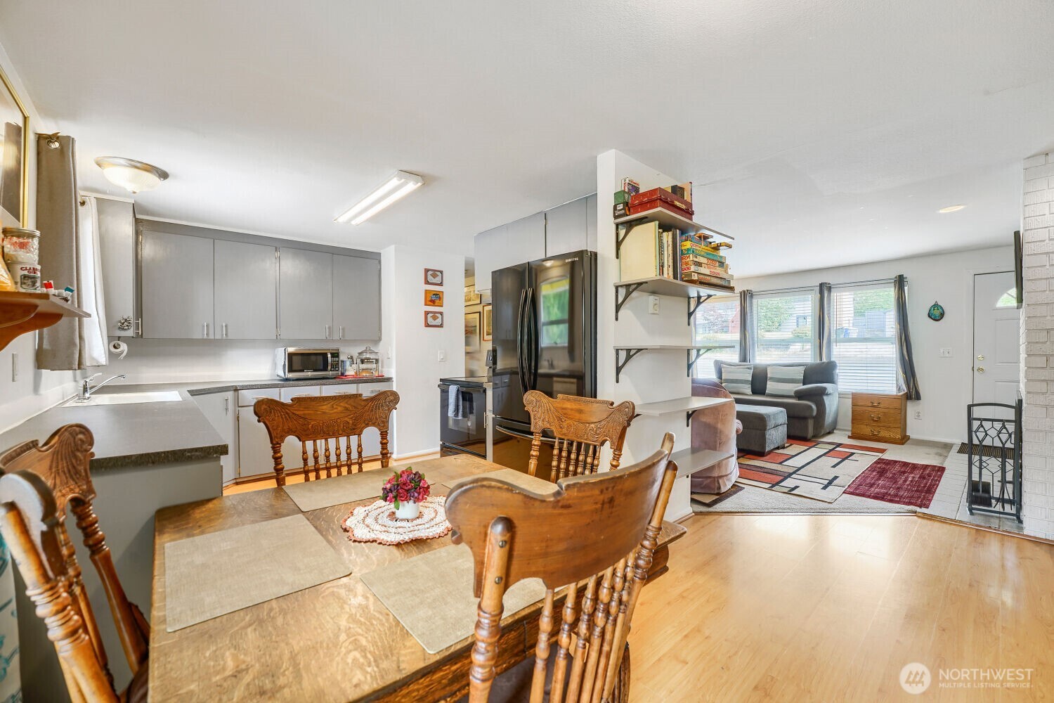 17415 128 Avenue Property Photo 8