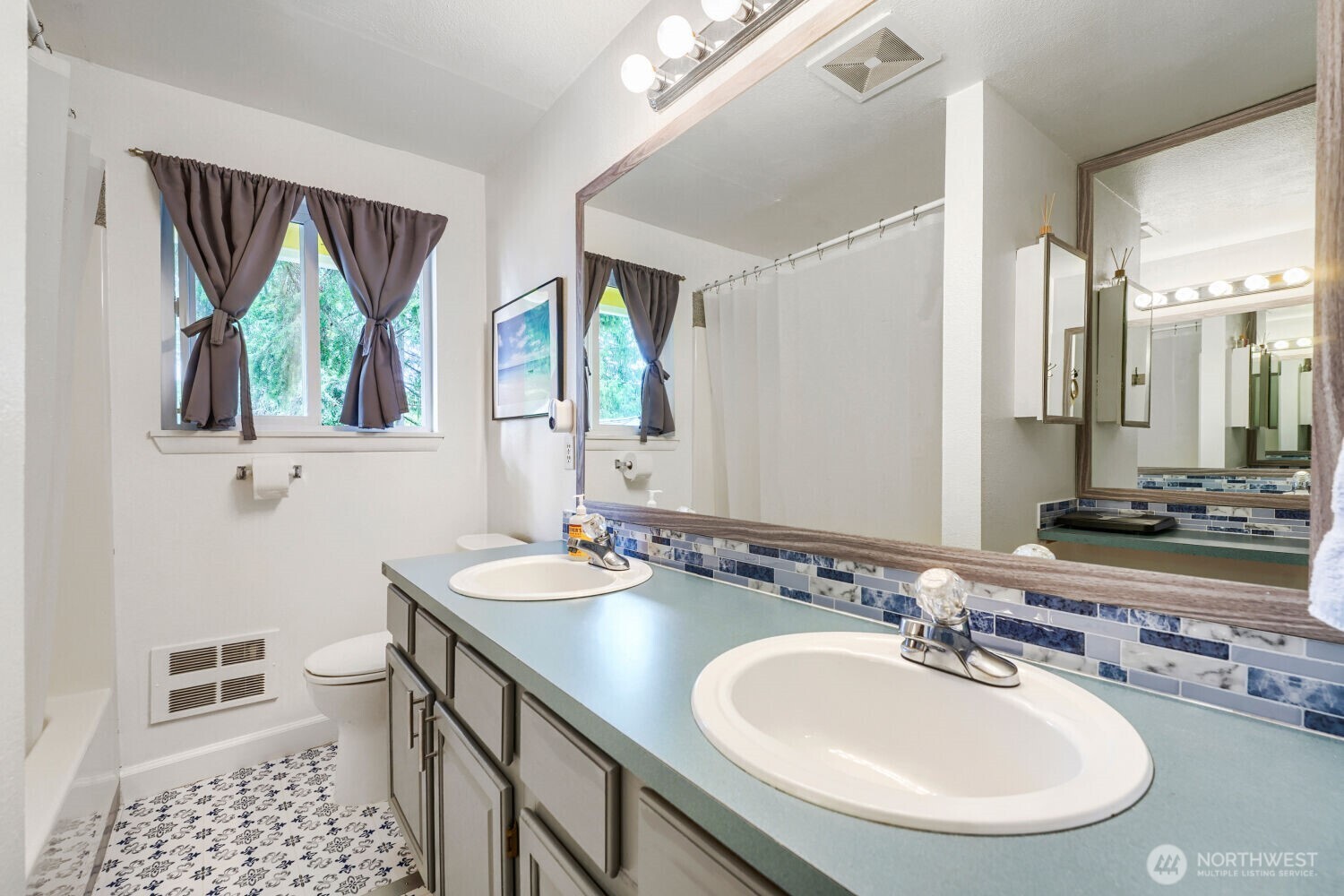 17415 128 Avenue Property Photo 12