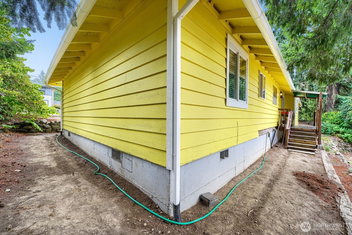 17415 128 Avenue Property Photo 18