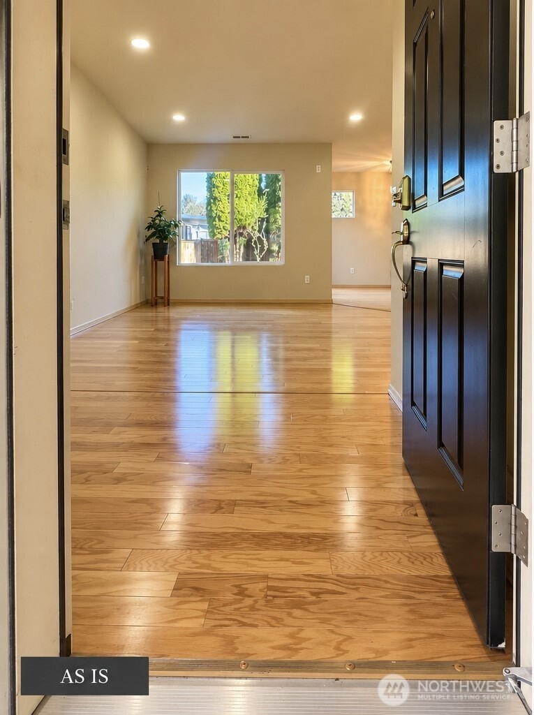 15352 146th Place Property Photo 4