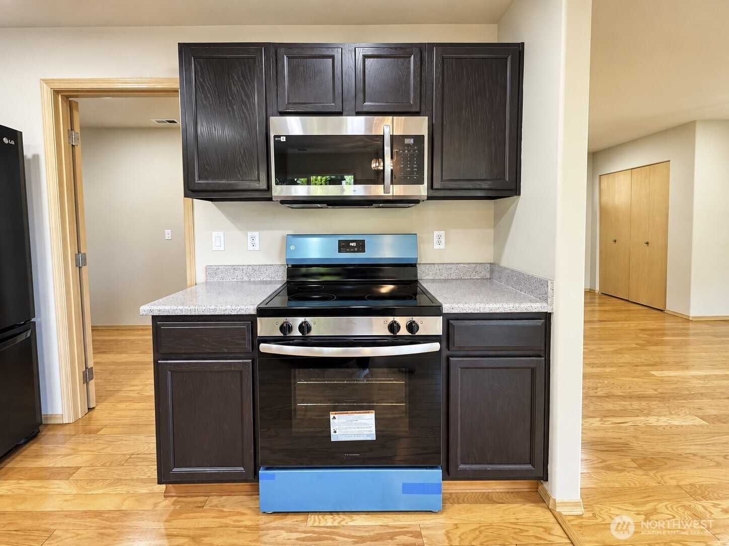 15352 146th Place Property Photo 8