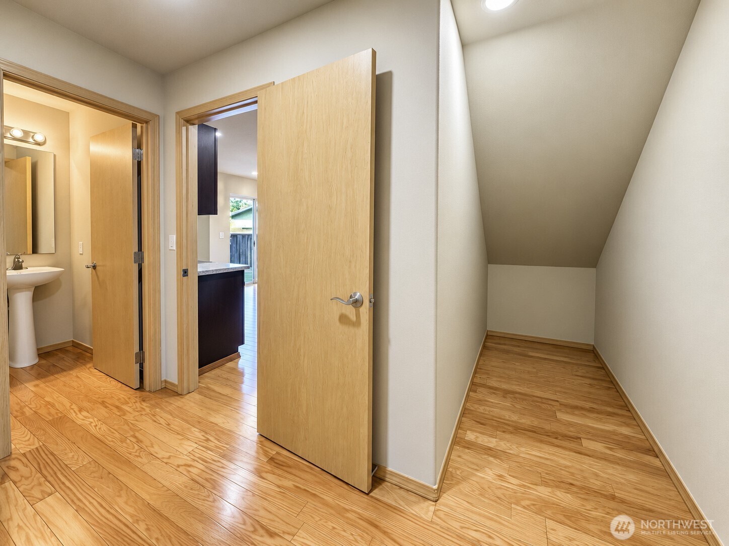 15352 146th Place Property Photo 10