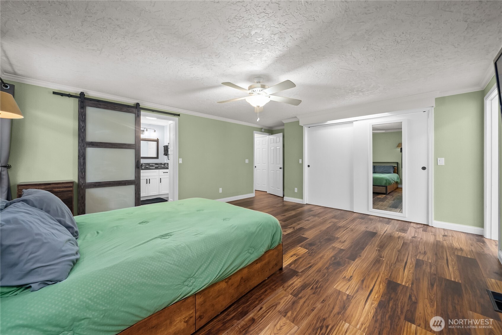 2410 Leah Court Property Photo 24