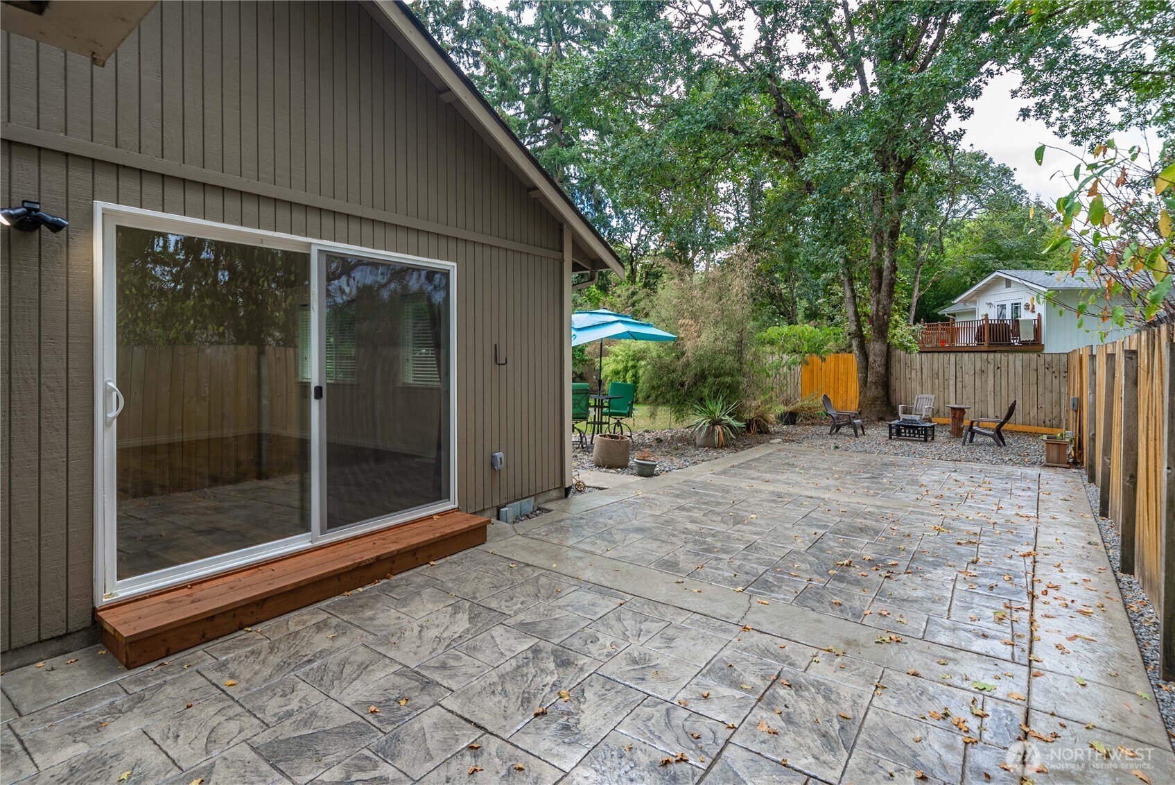 2410 Leah Court Property Photo 26