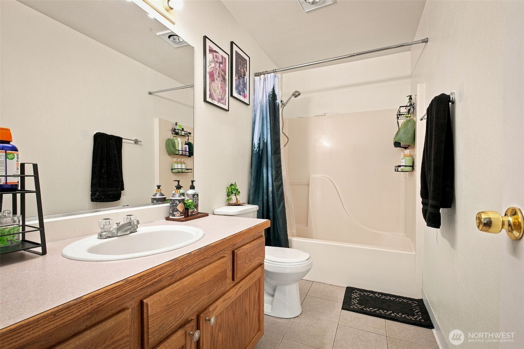 1403 S 18th Avenue Property Photo 9