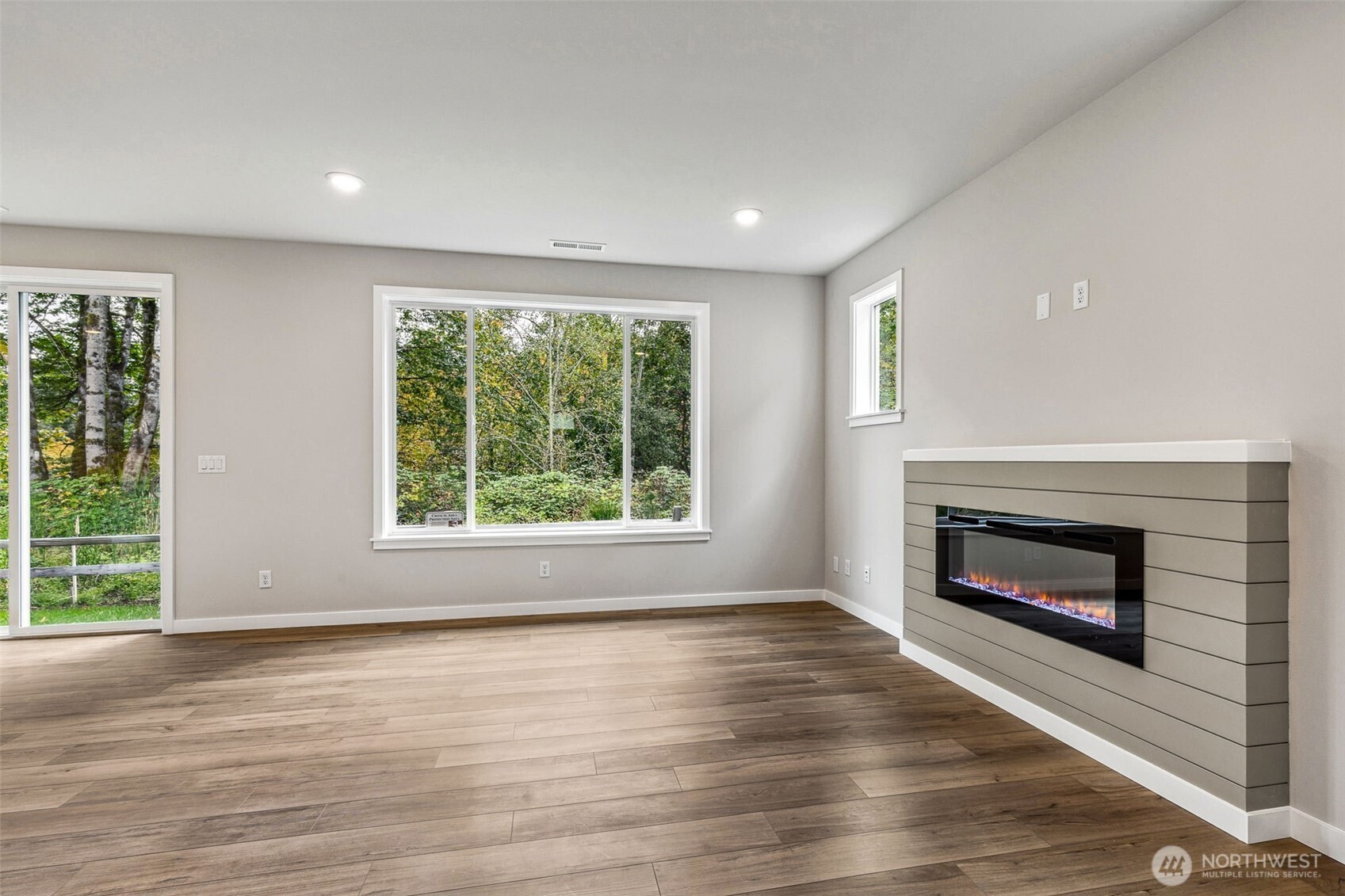 7810 41st Place Property Photo 4