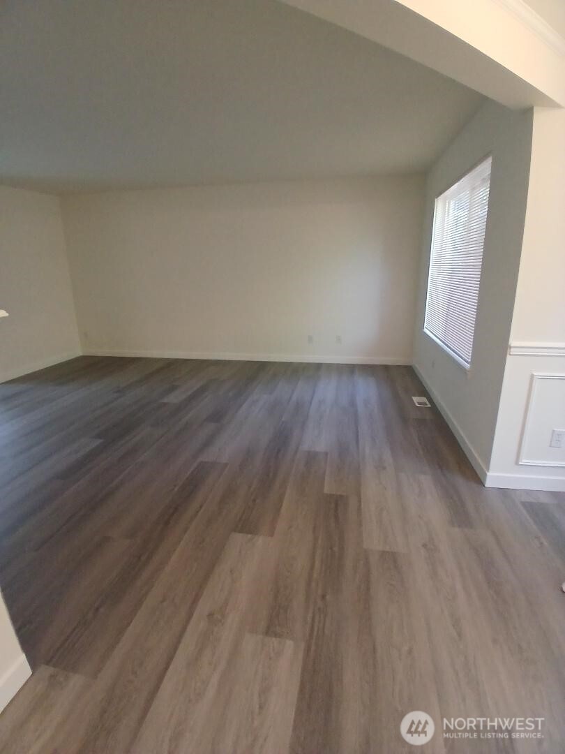 15412 51st Place Property Photo 6