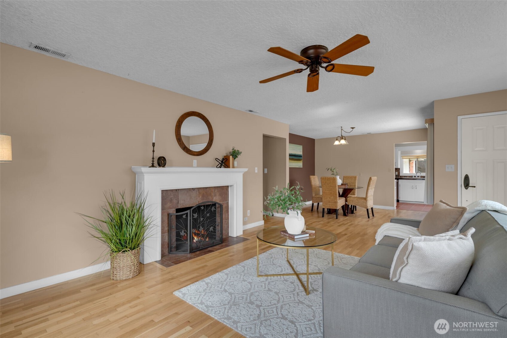 759 C Street Property Photo 6