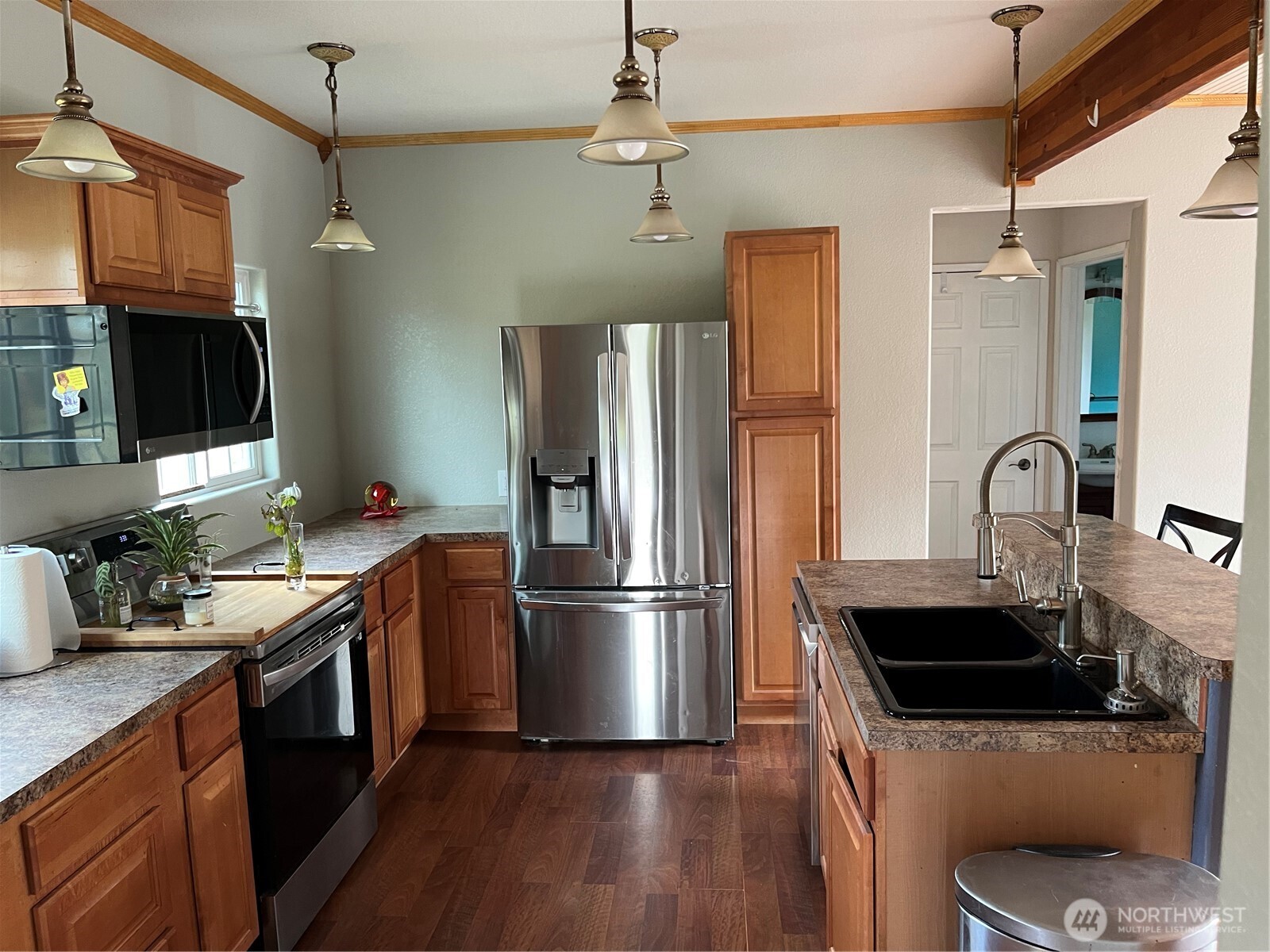 517 D Street Property Photo 13