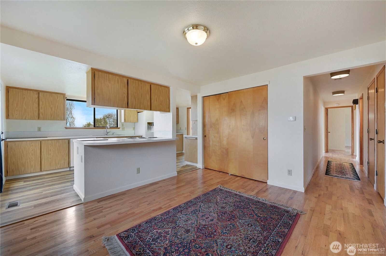 2601 2nd Avenue Property Photo 18