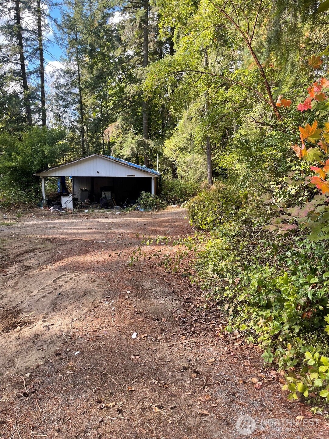1451 Ne Paulson Road Property Photo 4
