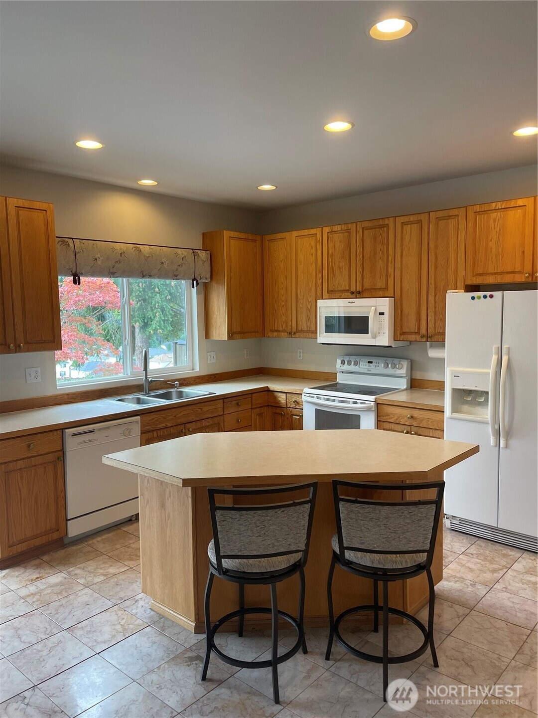 6326 61st Street Property Photo 10